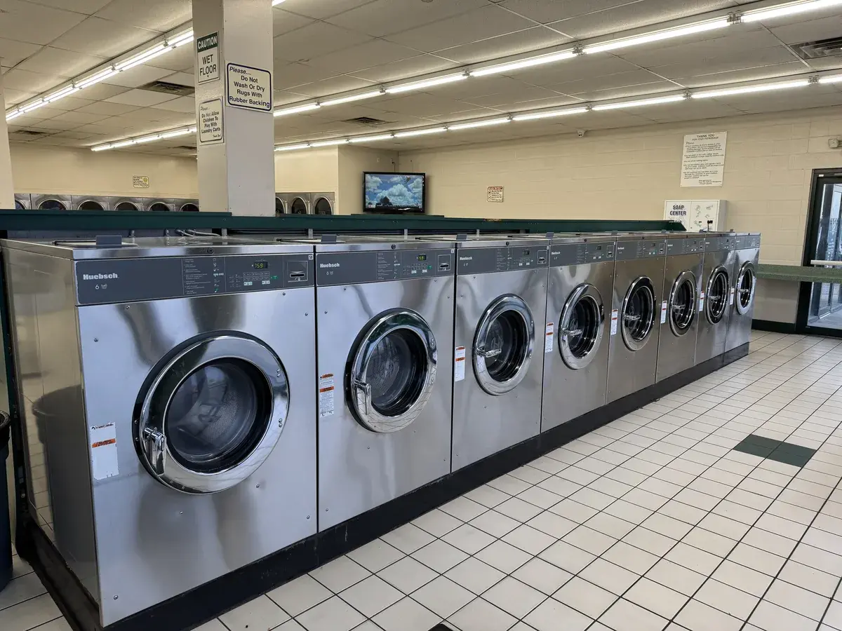 24-hour laundry open all night